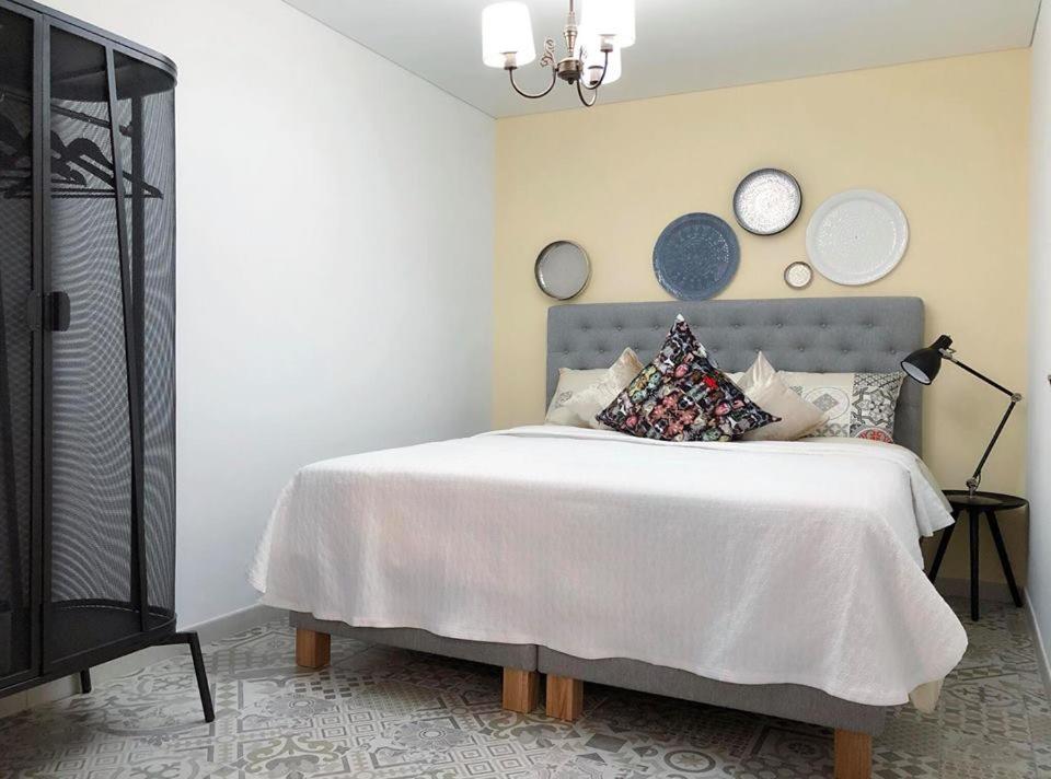 Maraverde 2 Bedroom Apartment 阿德耶 外观 照片